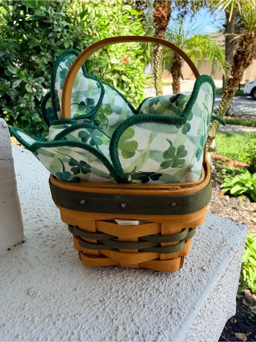 Longaberger 1999 Shamrock Basket St Patrick’s Liner Protector Green Dresden